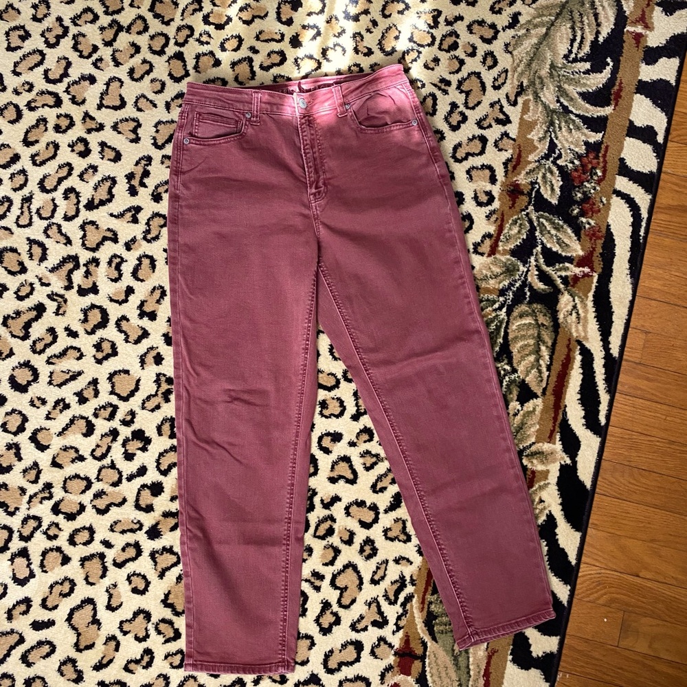 AE Mom Jeans